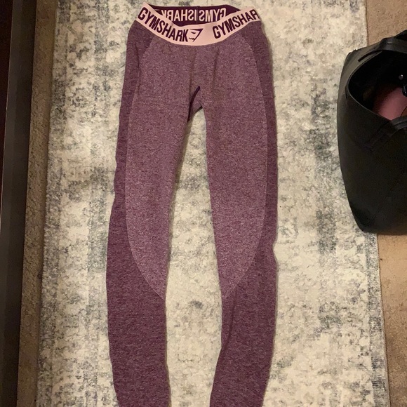 Gym shark leggings - Picture 4 of 4